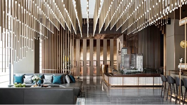 你見(jiàn)過(guò)“這樣的”不銹鋼裝飾嗎？